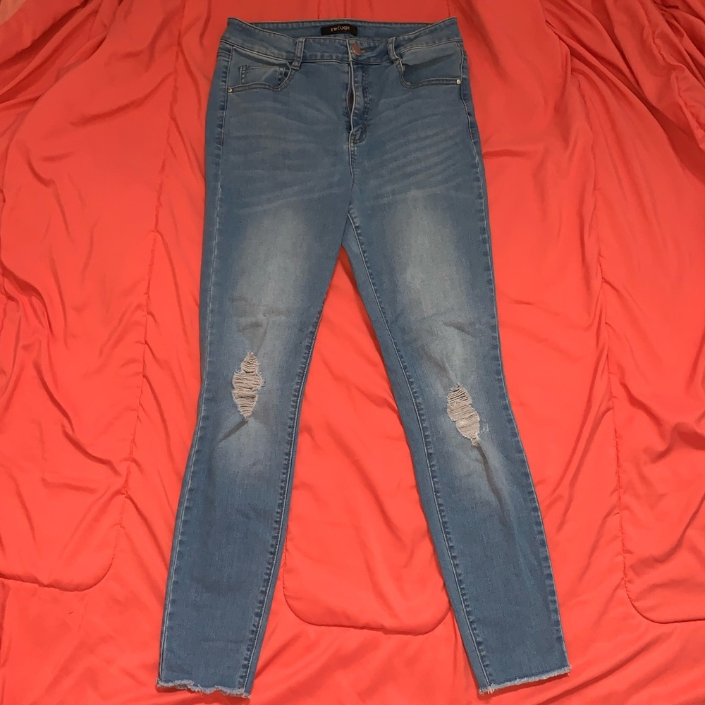 Skinny jeans